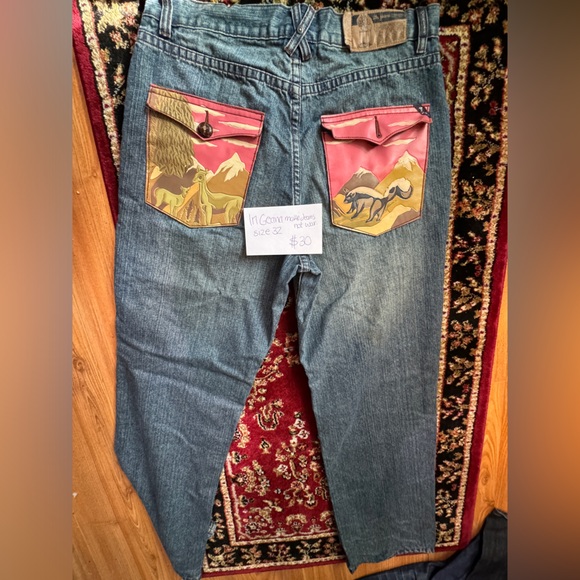 In Geana Make Jeans Not War - Picture 2 of 2